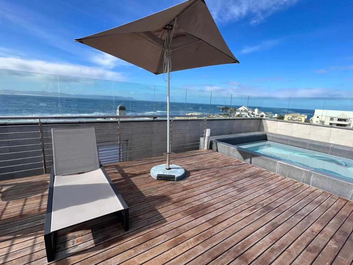 Hermanus Waterfront Apartment No 17 Kültér fotó