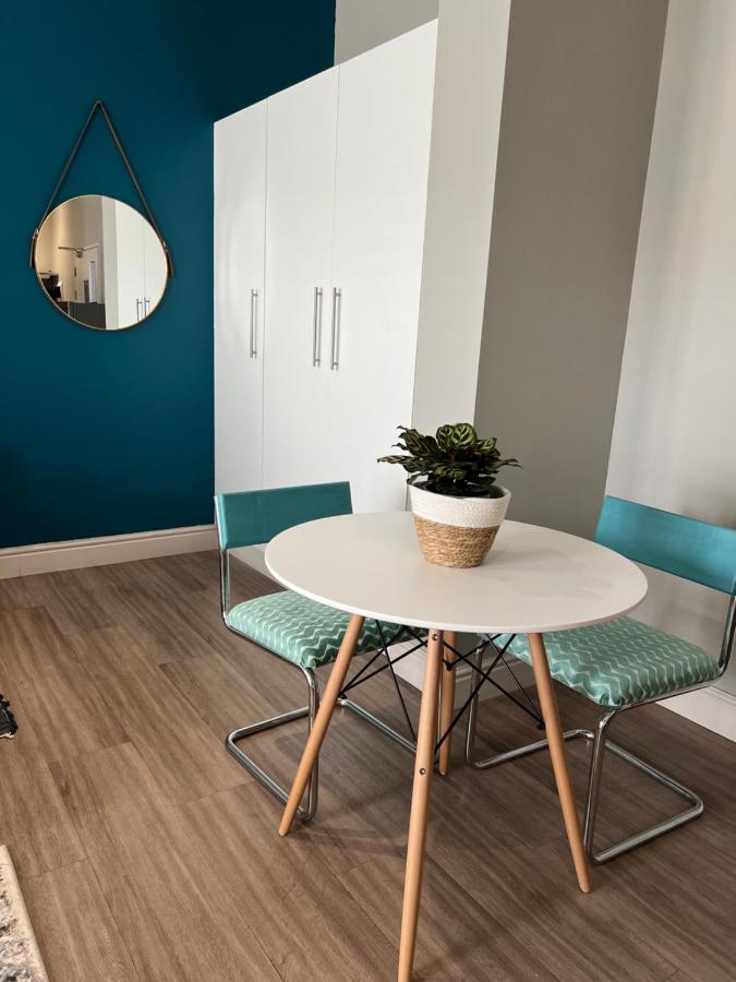 Hermanus Waterfront Apartment No 17 Kültér fotó