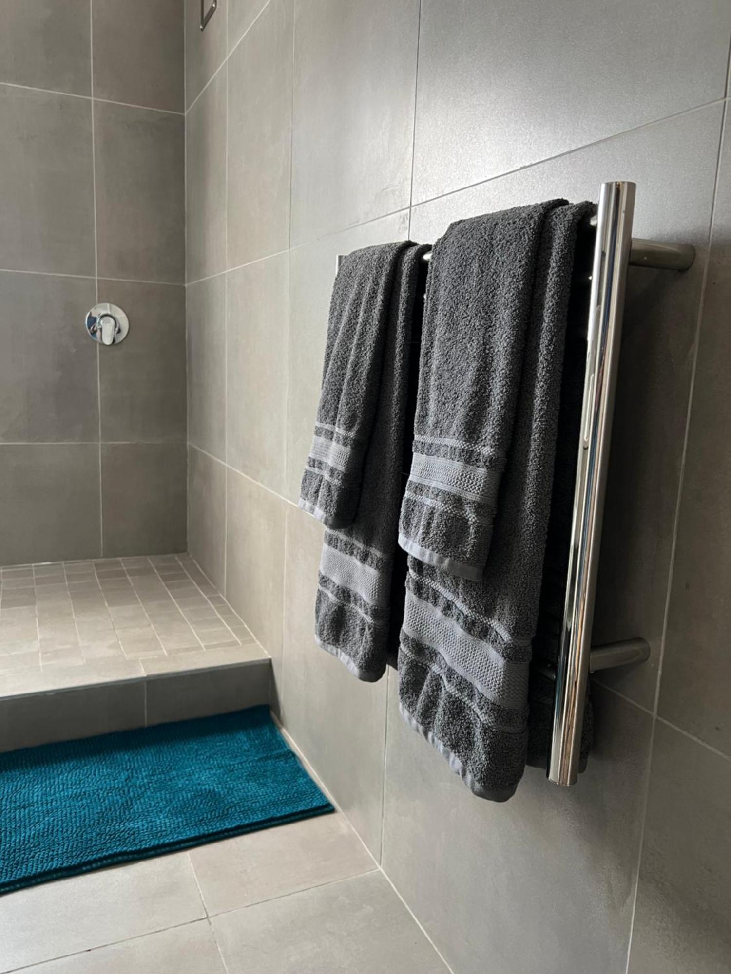 Hermanus Waterfront Apartment No 17 Kültér fotó