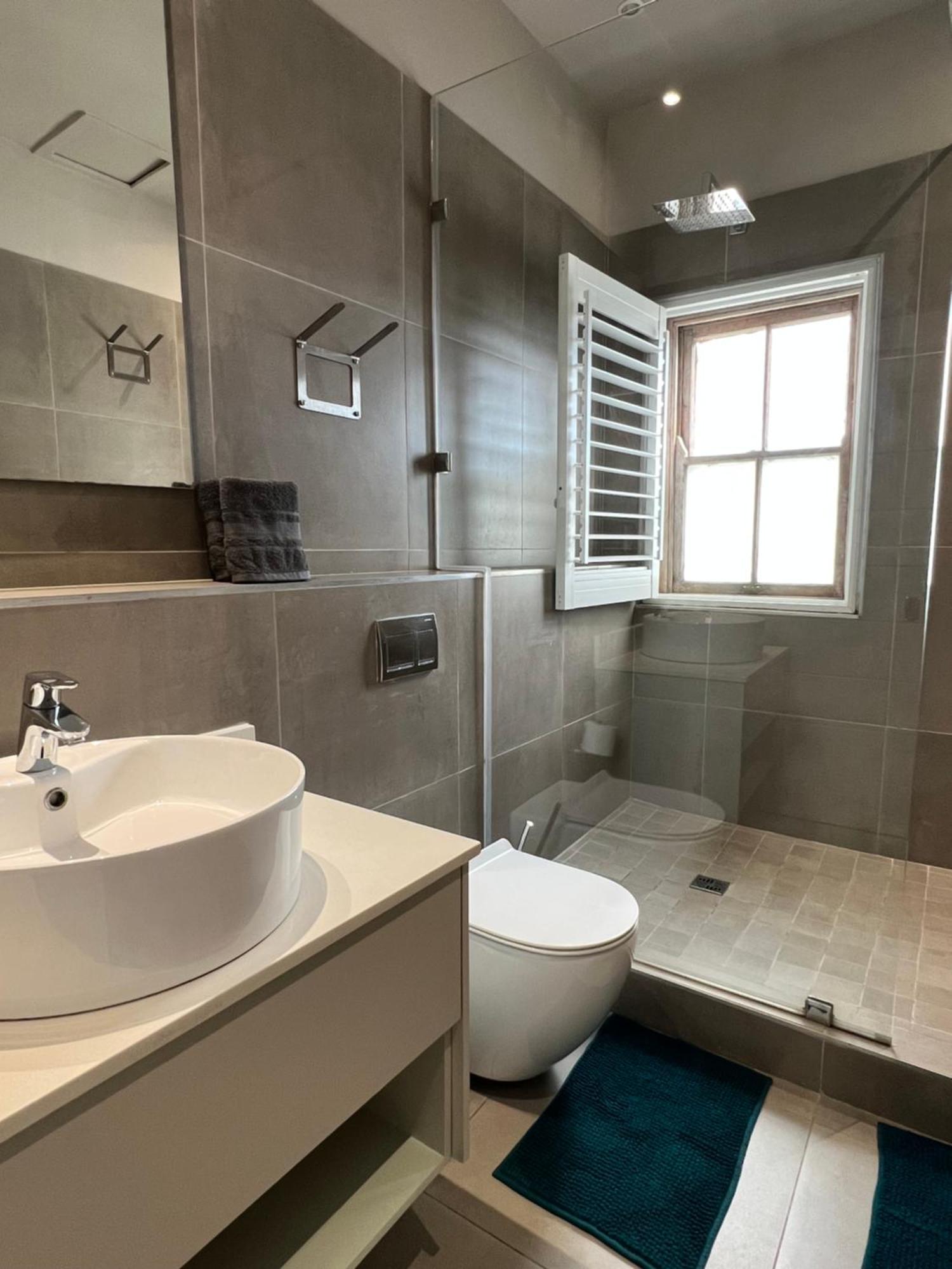 Hermanus Waterfront Apartment No 17 Kültér fotó